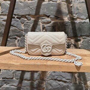 Gucci White Monochrome Mini Marmont GG Chevron Chain Belt Bag
